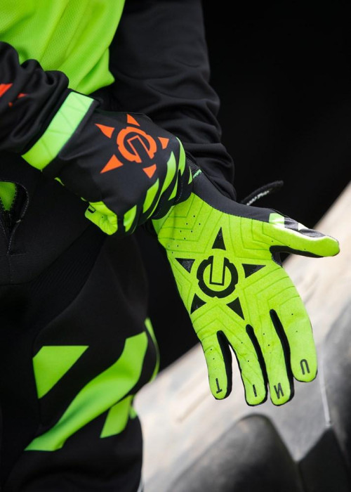 UNIT - HAZARD GLOVES YELLOW L