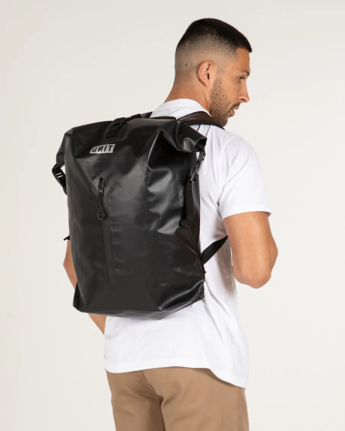 UNIT - TREK WATERPROOF BACKPACK BLACK